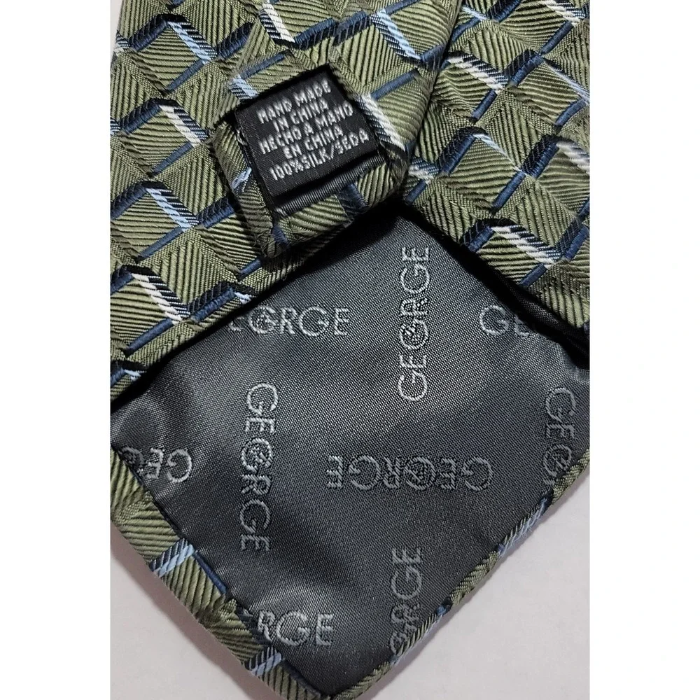 George Green  with‎ Grey & Blue Squares 100% Silk Handmade Tie